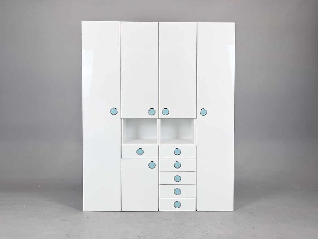 Foto White Modern Cabinet With Drawers h174