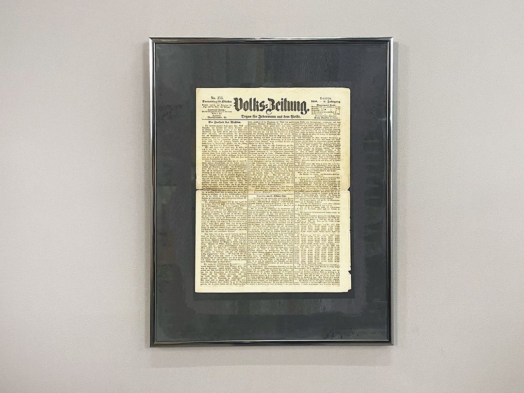 Foto Framed People&#8217;s Newspaper, Berlin 1838 h51x41 22A7