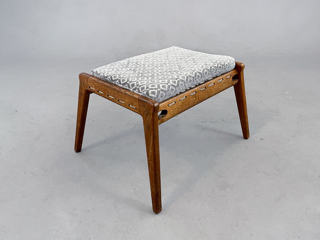 Foto Hunting Ottoman Hellerau with Grey Diamond Pattern