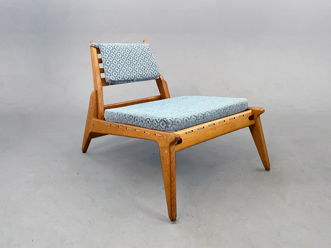 Foto Sculptural Hunting Armchair Midcentury Werkstätten Hellerau with Seablue Diamond Pattern
