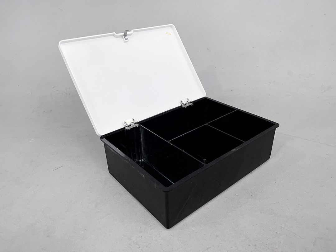 Foto Rare Bakelite Black and White Medicine Case, 1960s