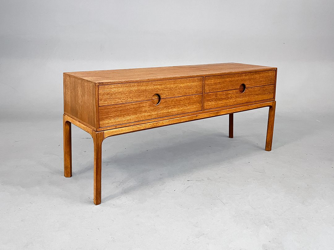 Foto Modell 394 Sideboard by Kai Kristiansen for Aksel Kjersgaard, 1960s w117