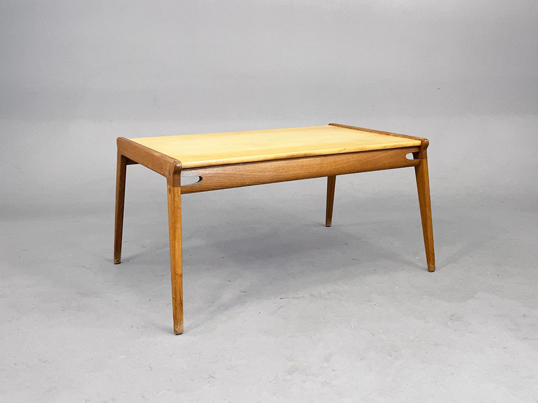 Foto GDR Hellerau Wooden Hunting Table, 1950s h50