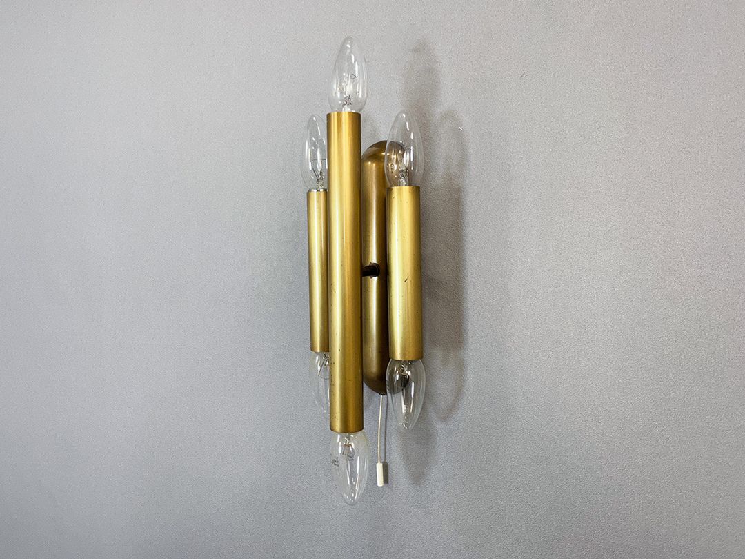 Foto Brassy Vintage Wall Lamp, Milano 1974