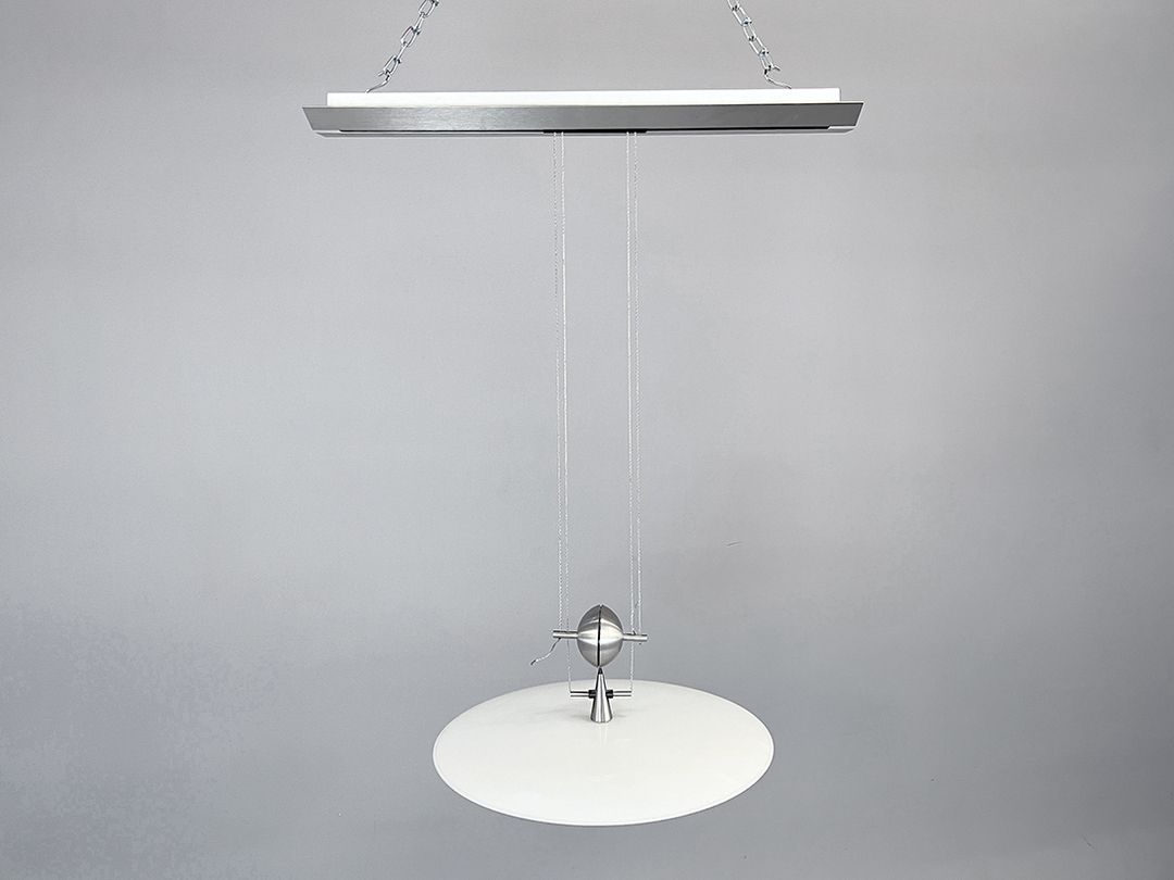 Foto ASTA Più Adjustable Pendant Lamp in Memphis Style by Kreisl Licht, 2012