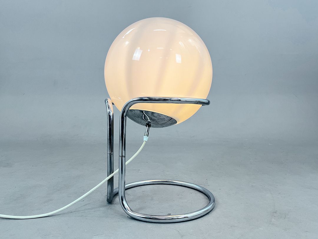 Foto 1970s Dimmable Sputnik Table Lamp by Honsel, Germany h57
