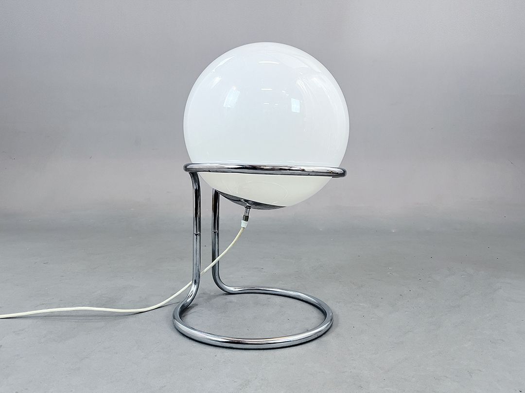 Foto 1970s Dimmable Sputnik Table Lamp by Honsel, Germany h57