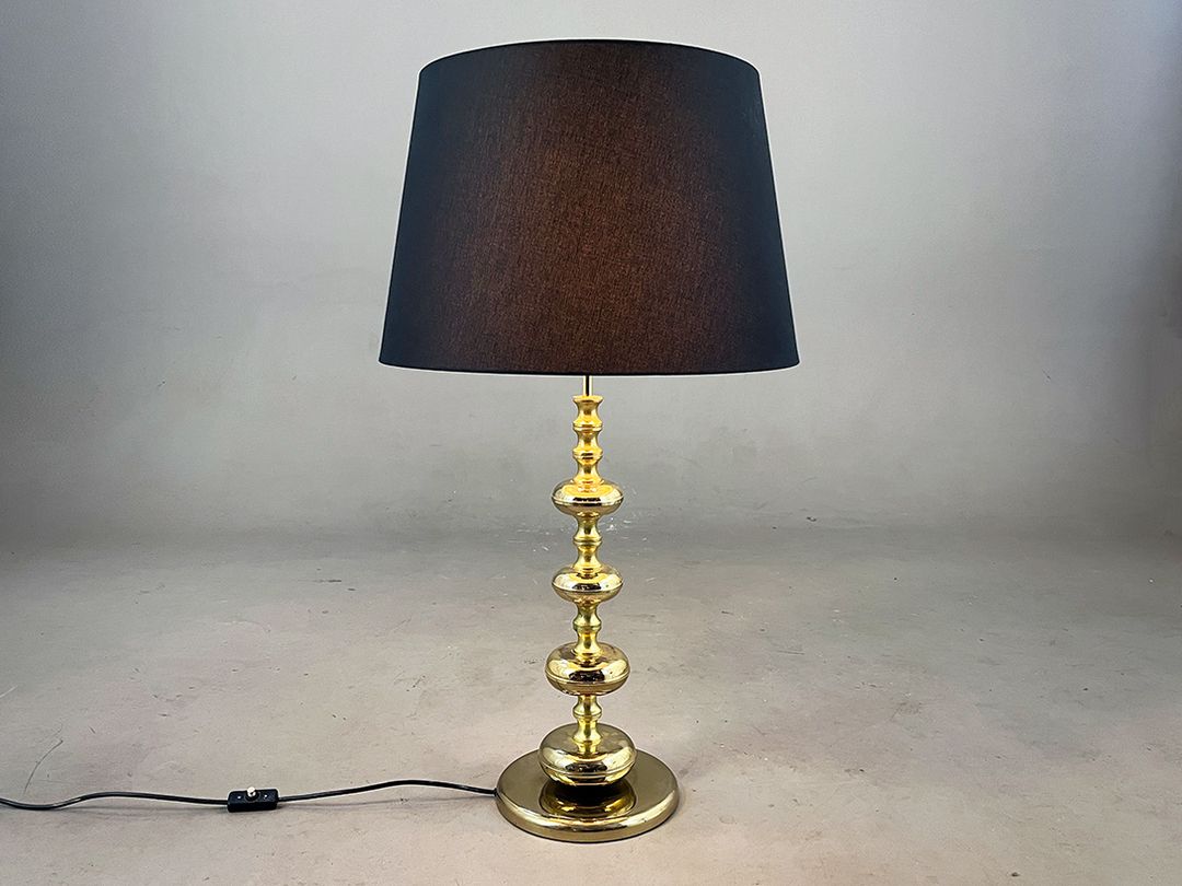 Foto Precious Modern Tall Golden Table Lamp with Black Shade h98 D3