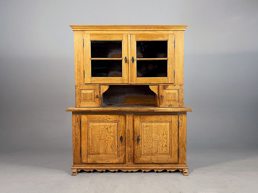 Foto Wooden Carved Rustic Kitchen Cabinet h200
