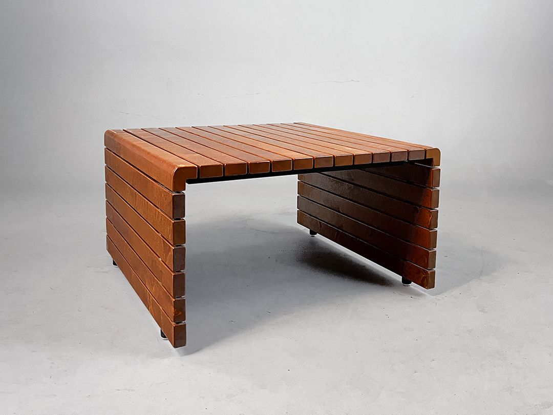 Foto Teak Pallet Bent Coffee Table by Elämisen Iloksi, Finnland 1960s h44x78x76 *Nn