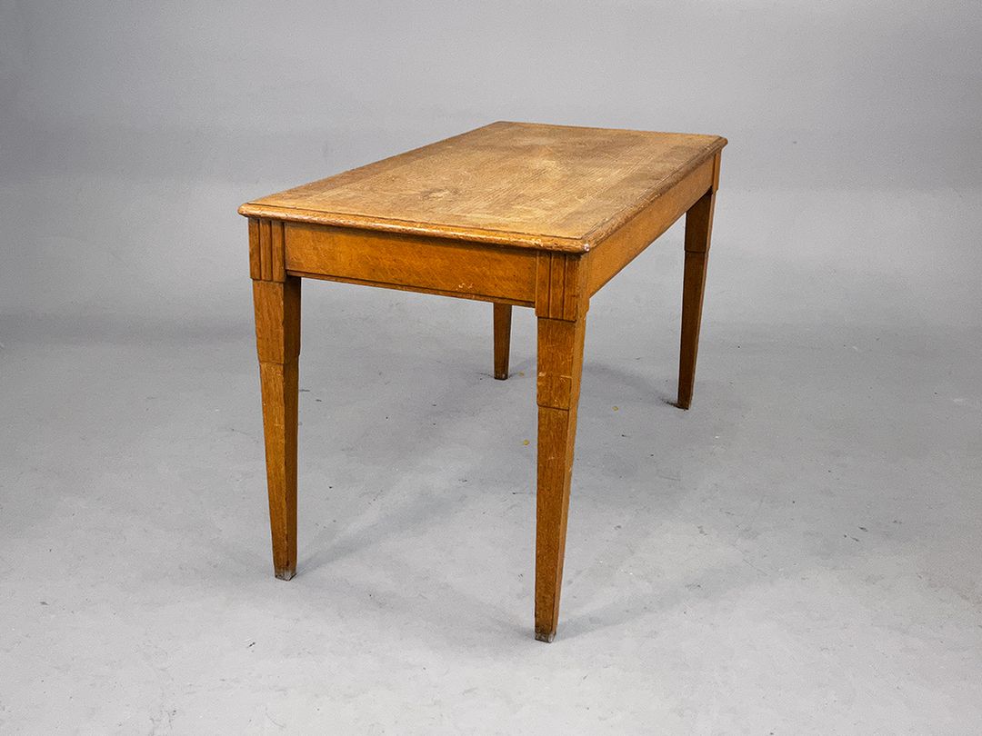 Foto Rustic Biedermeier Dining Table, 1820s