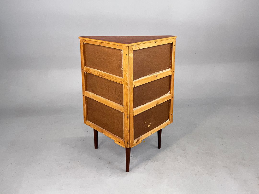 Foto Mid-Century Rose Wooden Corner Cabinet h110