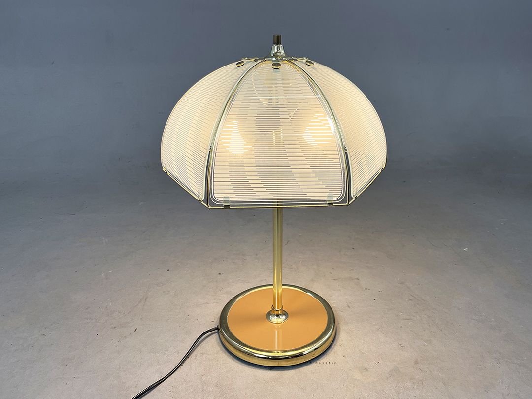 Foto Vintage Brassy Night Stand Table Lamp h64