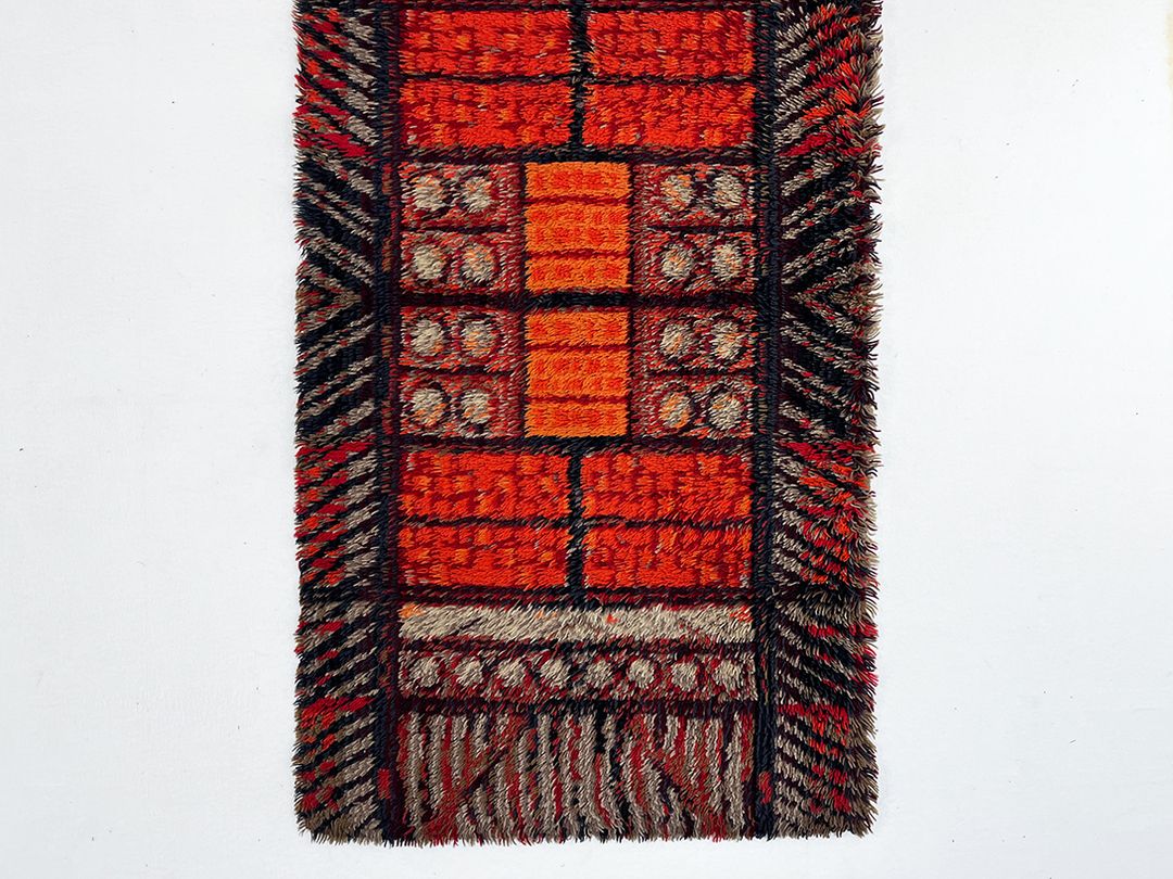 Foto Red and Grey Cozy Modern Carpet h165x87 0278