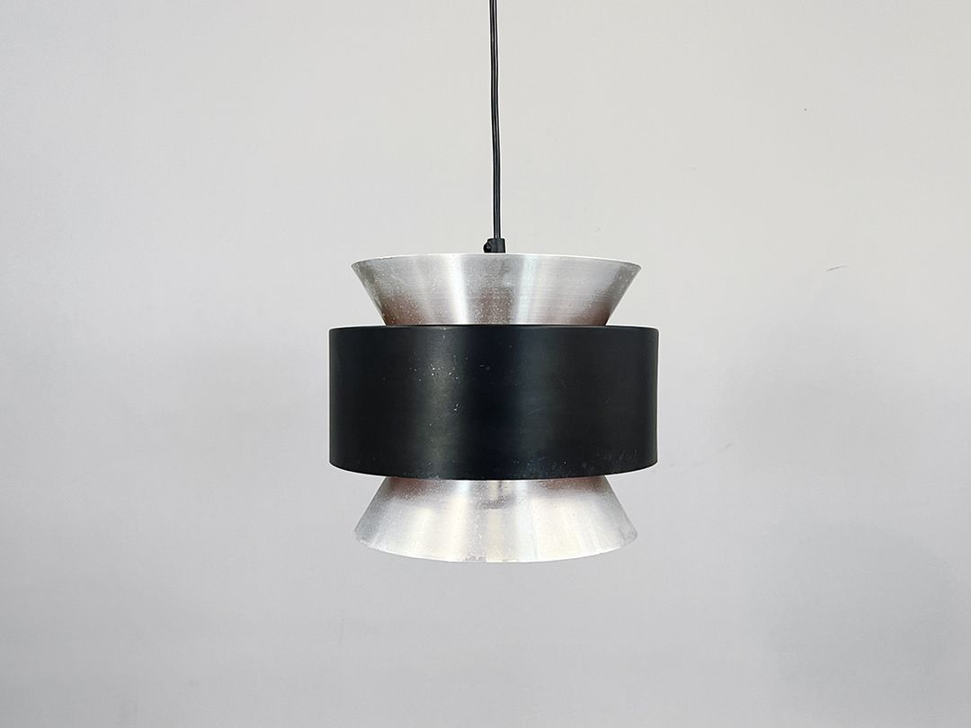 Foto Scandinavian Space Age Hanging Lamp h20