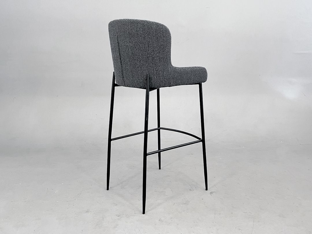 Foto Padded Glam Barstool by Dan Form h106x50
