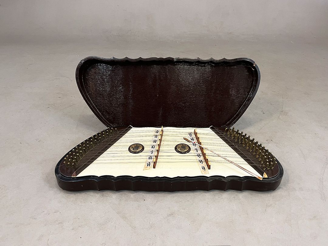 Foto Khim Thailand Zither