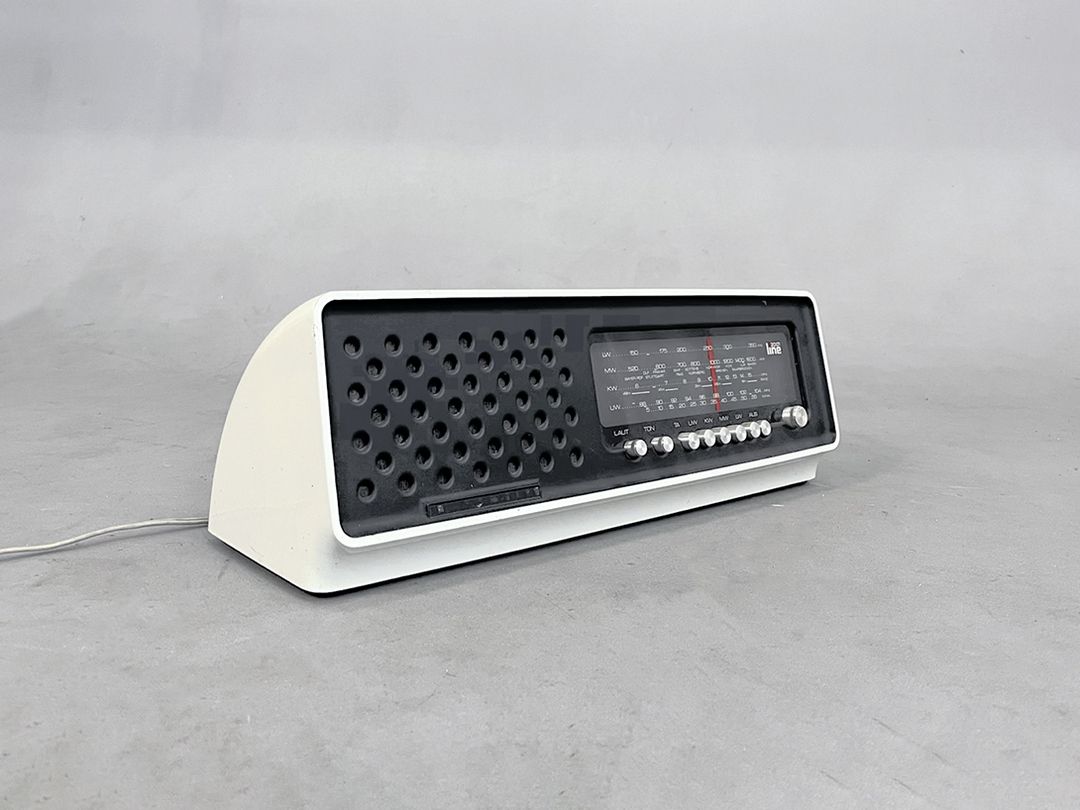 Foto Space Age Loewe Opta R11 line 2001 Radio 1972 Germany h18x52x16