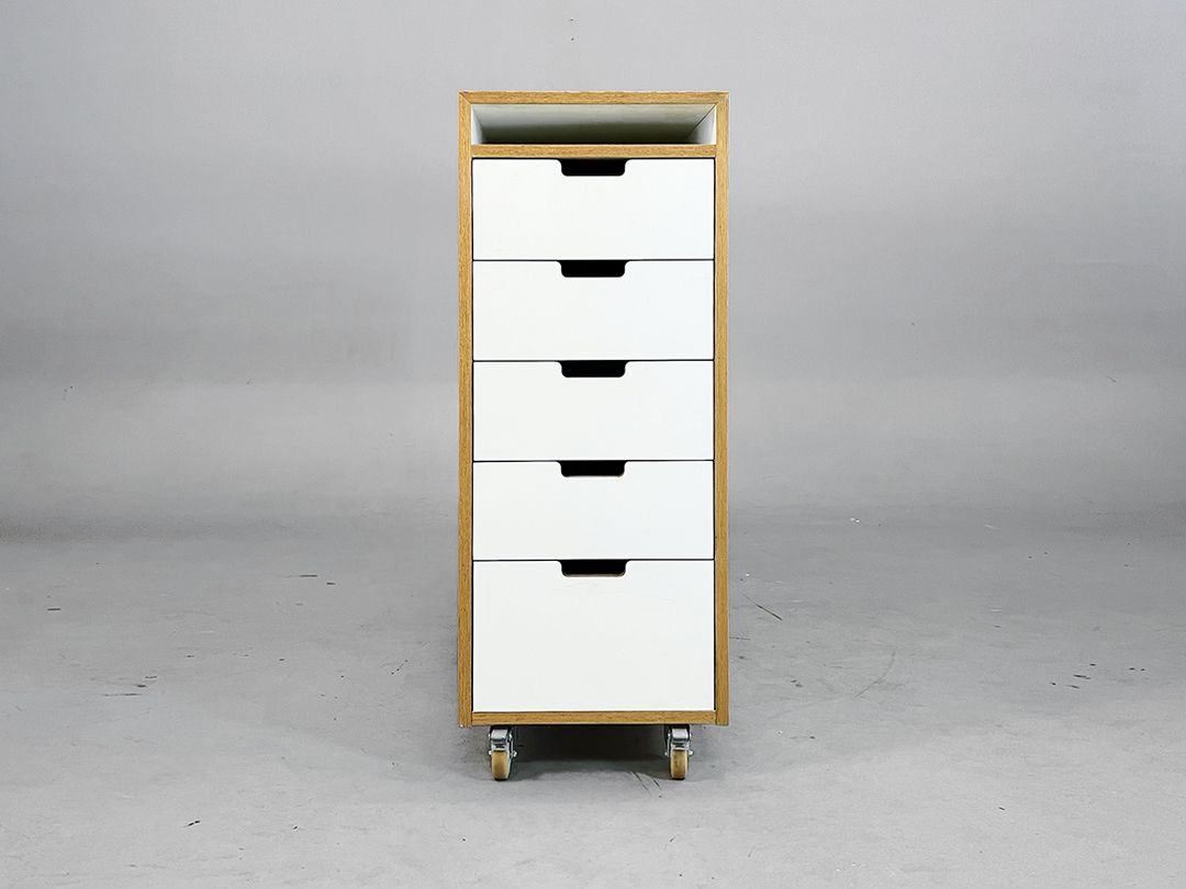 Foto White Drawer Cabinet on Castors h110