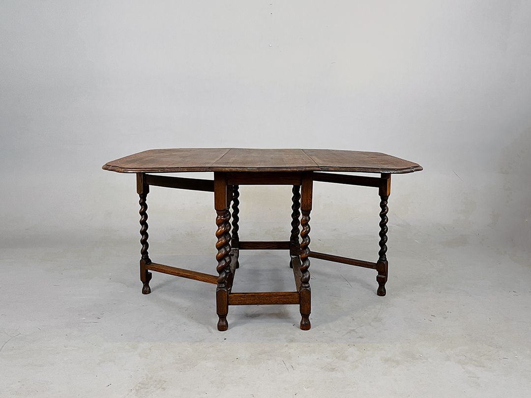 Foto Large Gateleg Folding Dining Table London 1881 h72