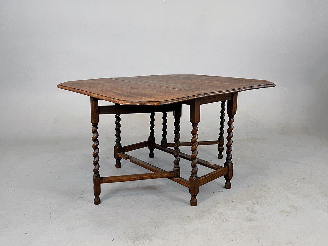Foto Large Gateleg Folding Dining Table London 1881 h72