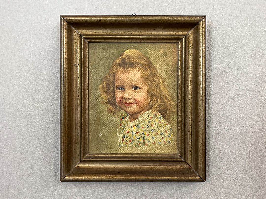 Foto Stunning Painting Portrait of a Young 1930s Girl  h41x35