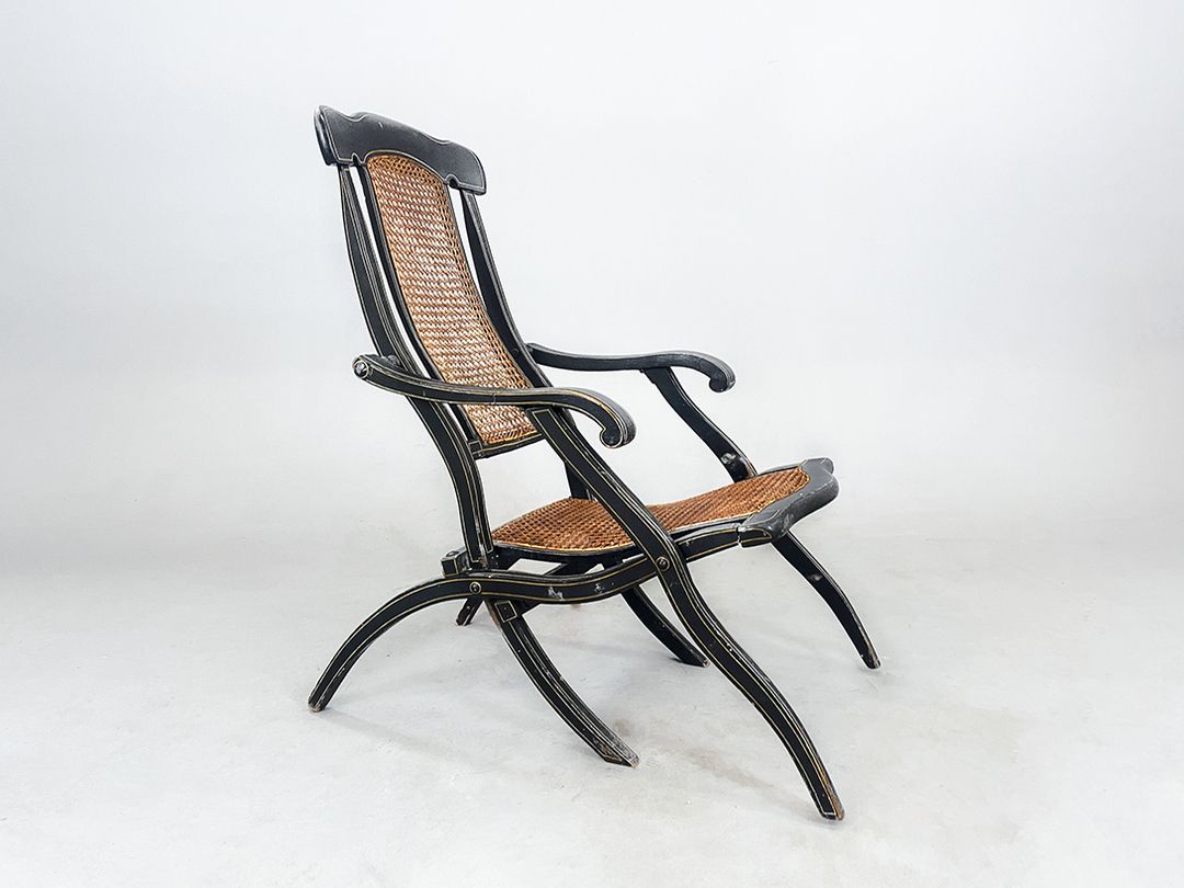 Foto Antique British Rattan Lounge Chair, Art Nouveau 1908
