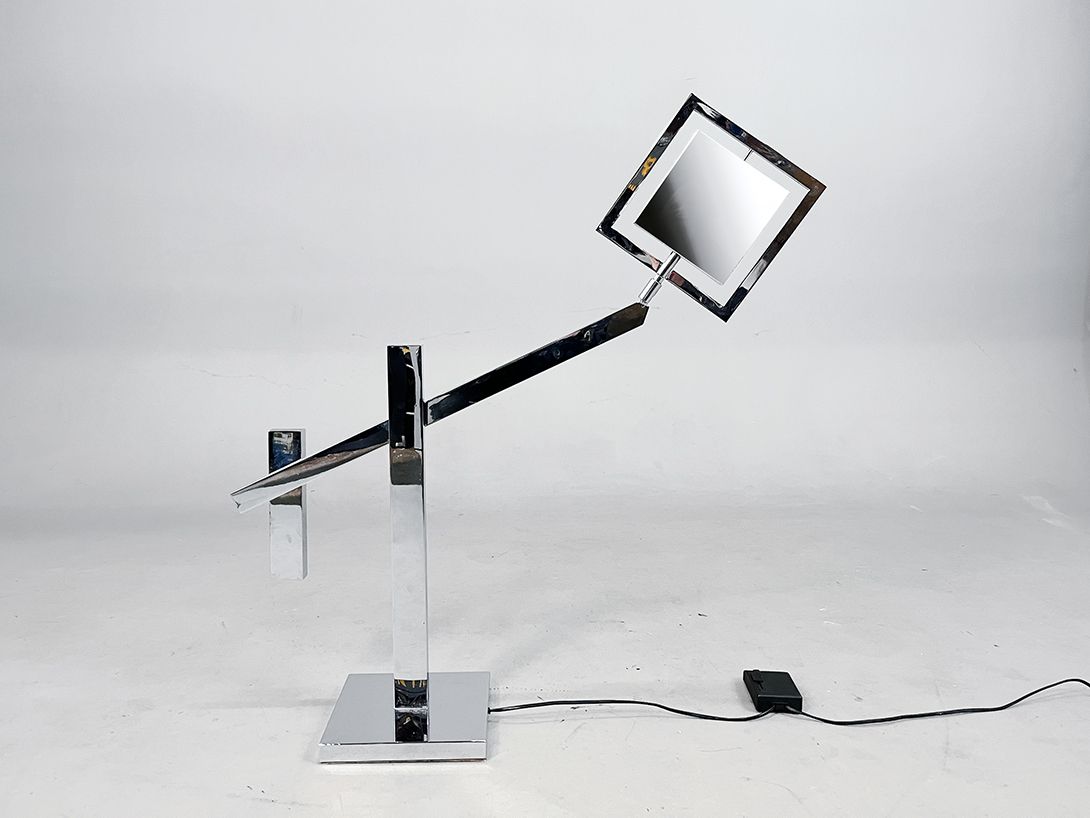 Foto Cubistic Super Chrome Table or Floor Lamp h107 B1