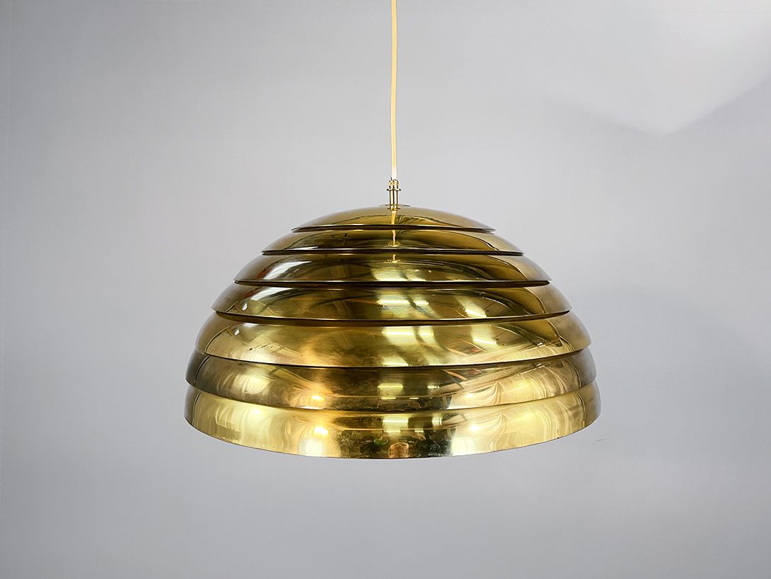 Foto Dome Pendant Lamp by Hans-Agne Jakobsson, AB Markaryd, 1960s