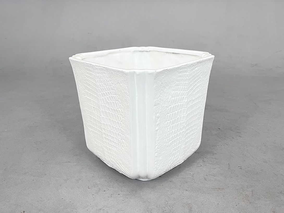 Foto Antique White Porcelain Flower Pot with Crocodile Skin Surface h27