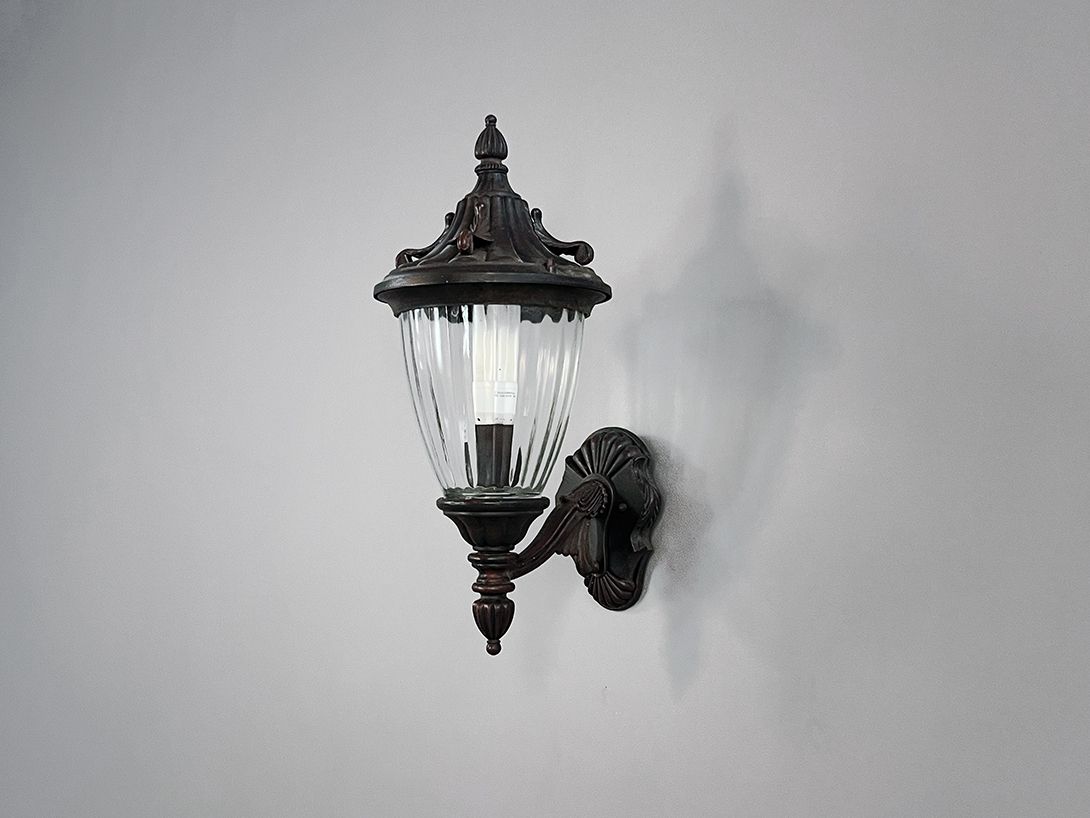 Foto Period Furniture Ornate Outside Wall Lantern, Forlight Adur h54