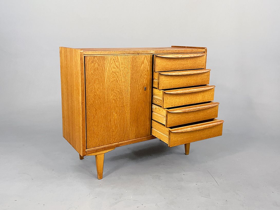 Foto Small Hellerau Sideboard with Right Side Drawers GDR w100