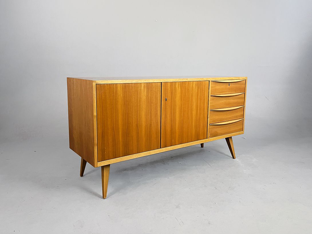 Foto Hellerau Sideboard with Right Side Drawers International Version w150