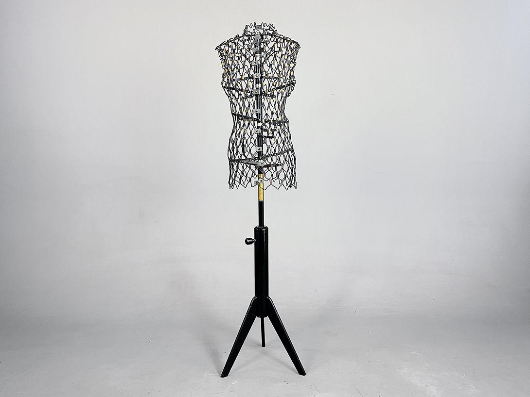 Foto Ideal Dark Wire Torso Dummy h156