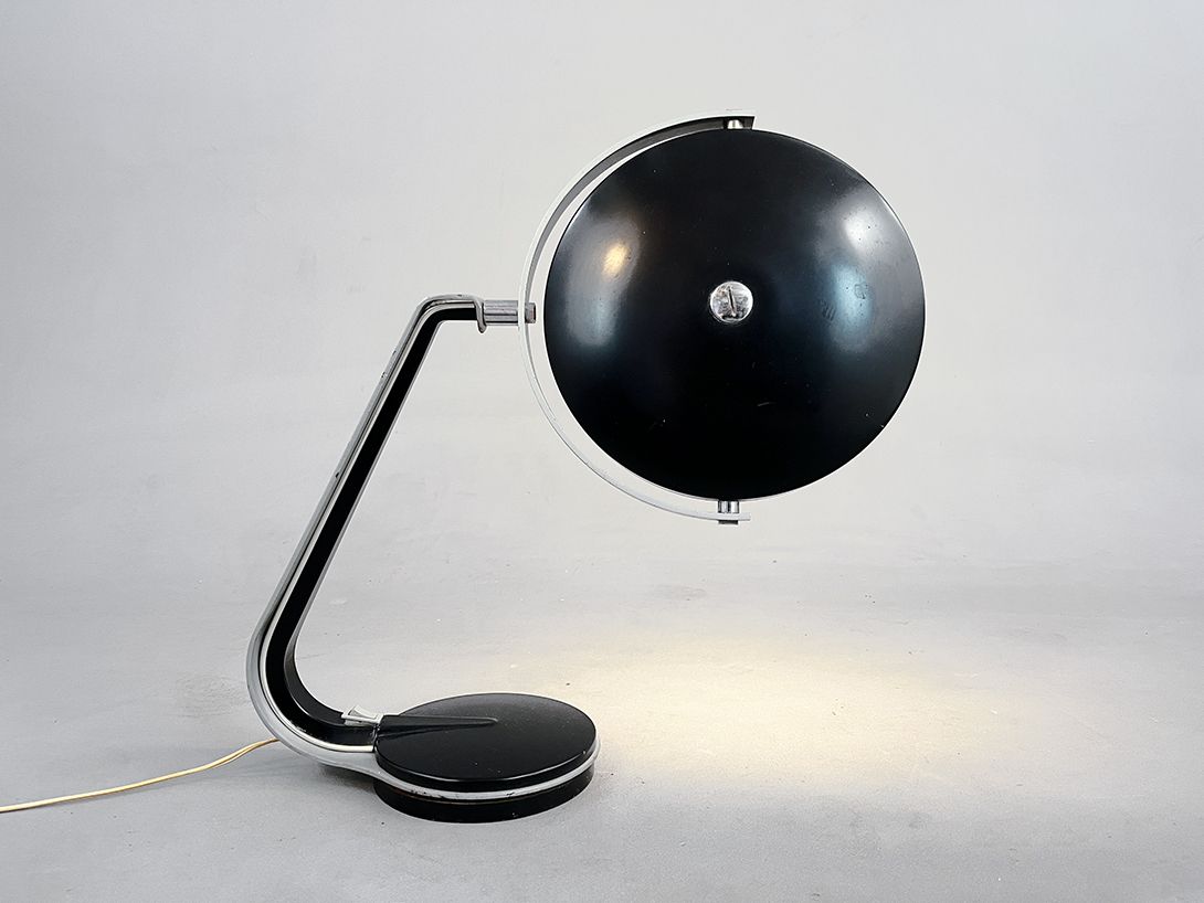 Foto Futuristic Highly Adjustable Desk Lamp in the Style of Fase, Spain 1970s