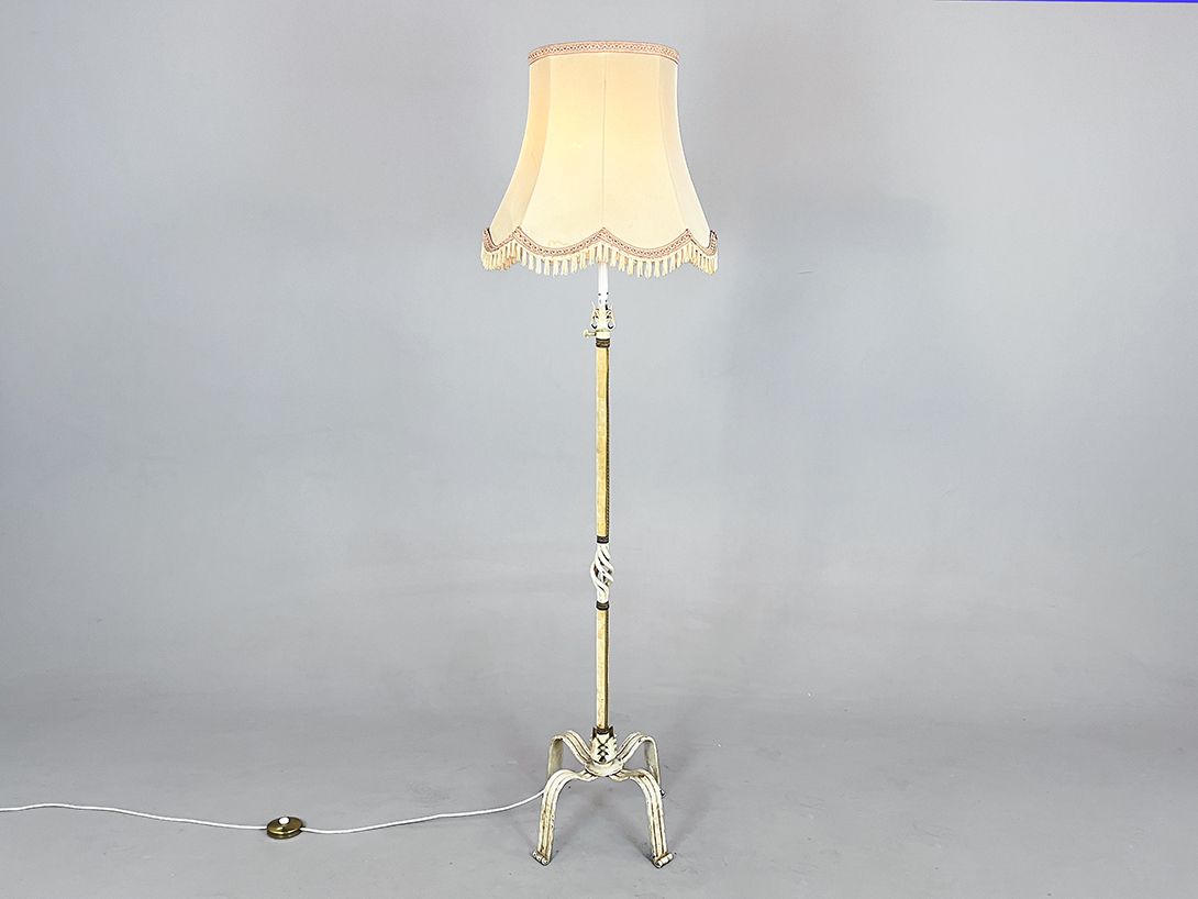 Foto Italian Style Period Furniture Floor Lamp with Elaborate Base h184 g1