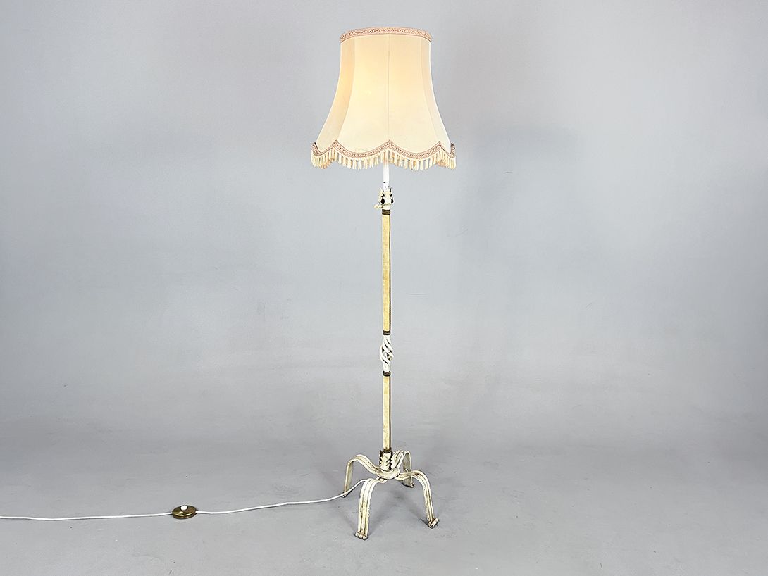 Foto Italian Style Period Furniture Floor Lamp with Elaborate Base h184 g1