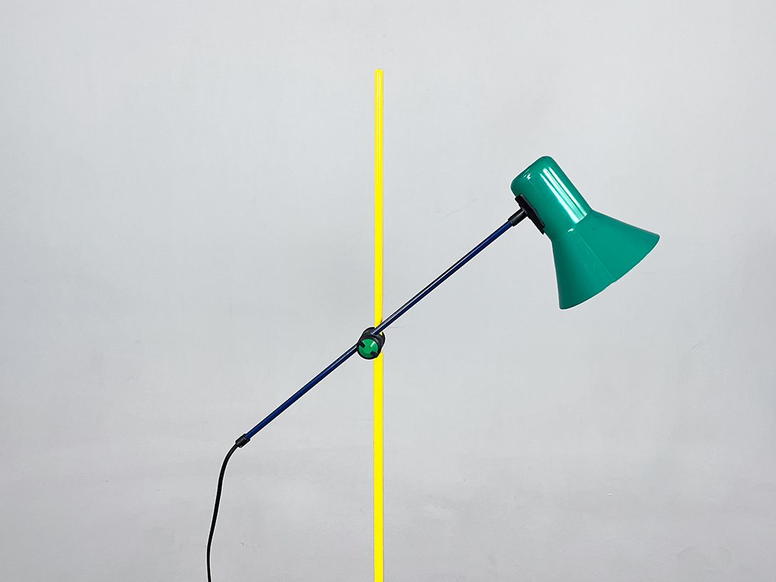 Foto Memphis Style Floor Lamp like Veneta Lumi h120 B3