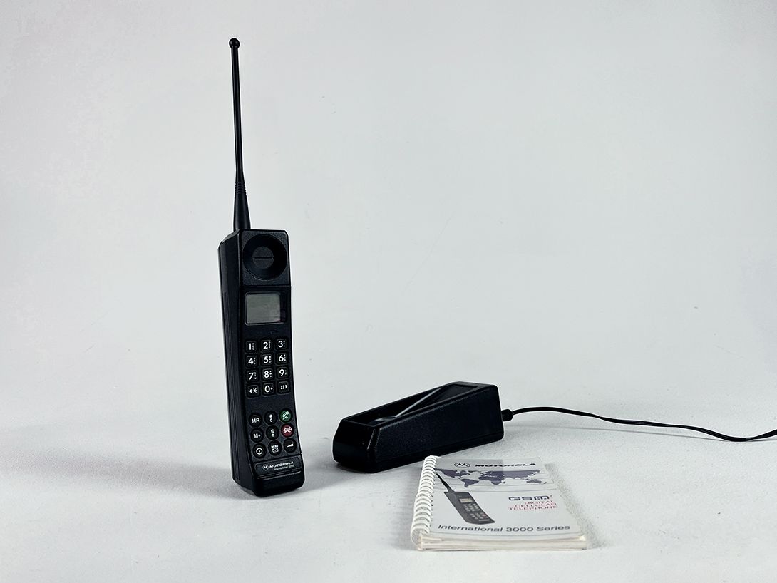 Foto Motorola GSM Digital Cellular Telephone International 3000 Series