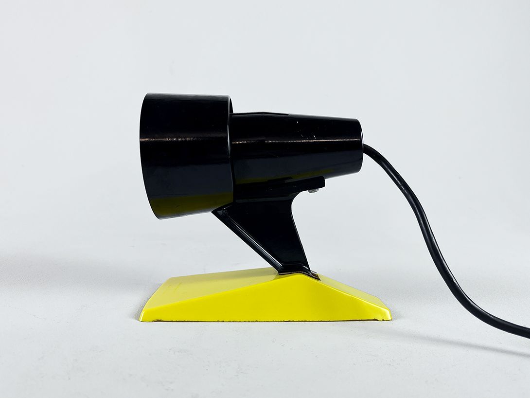 Foto Black and Yellow Infrared Lamp GDR 1950s h21 RA1