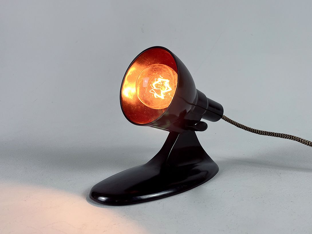 Foto Streamlined Infrared Lamp 1930s h19 RA1