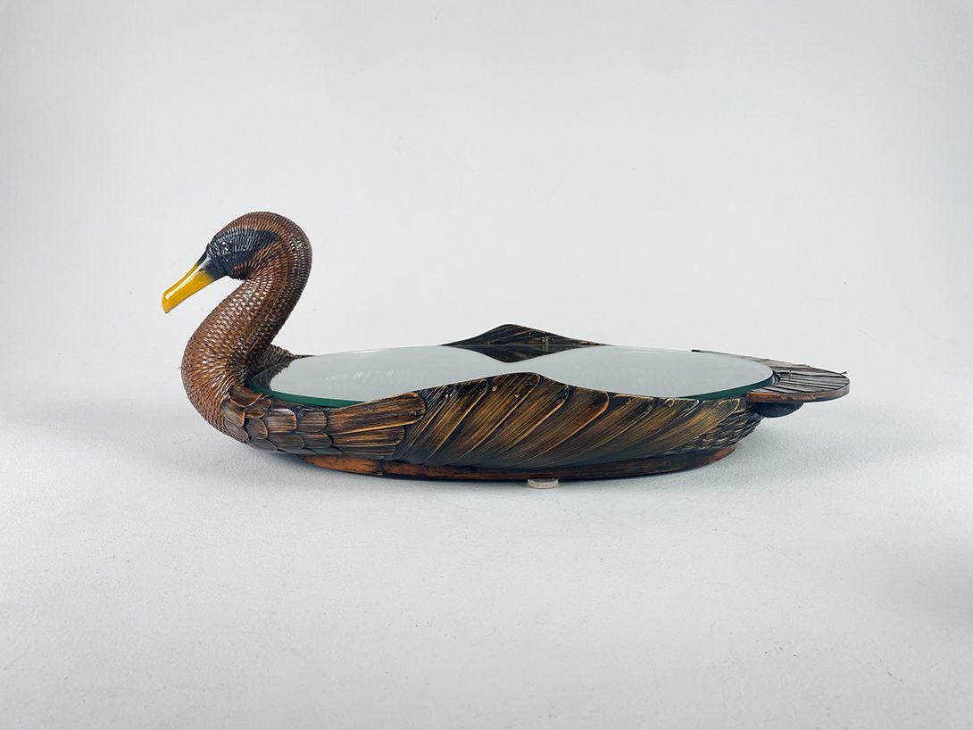 Foto Wickered Duck Fruit Basket with Glass Cover h22