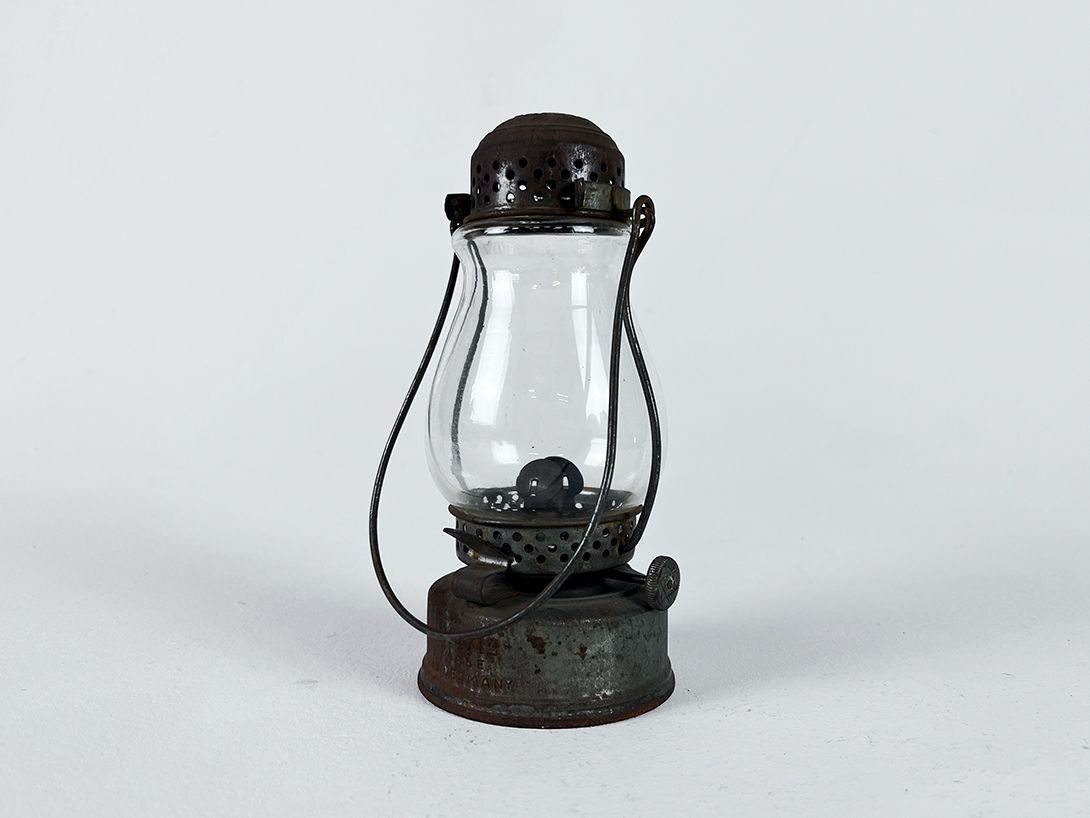 Foto Bulbous Oil Lamp Nr 4712 Germany DRGM h18 RA1