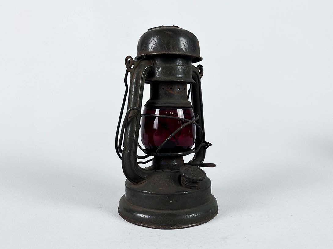 Foto Storm Lantern Oil Lamp Feuerhand No 176 Germany h21  RA1