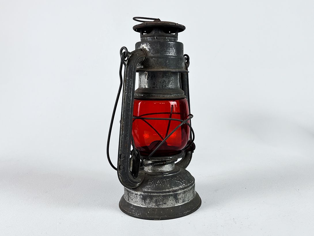 Foto Rusty Oil Lamp BAT158 Germany h25 RA1