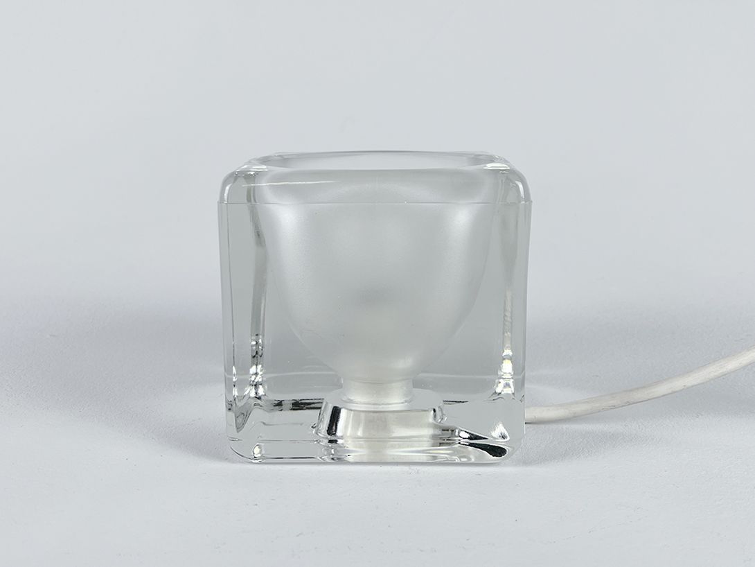 Foto Ice Cube Table Lamp by Peill &#038; Putzler h10