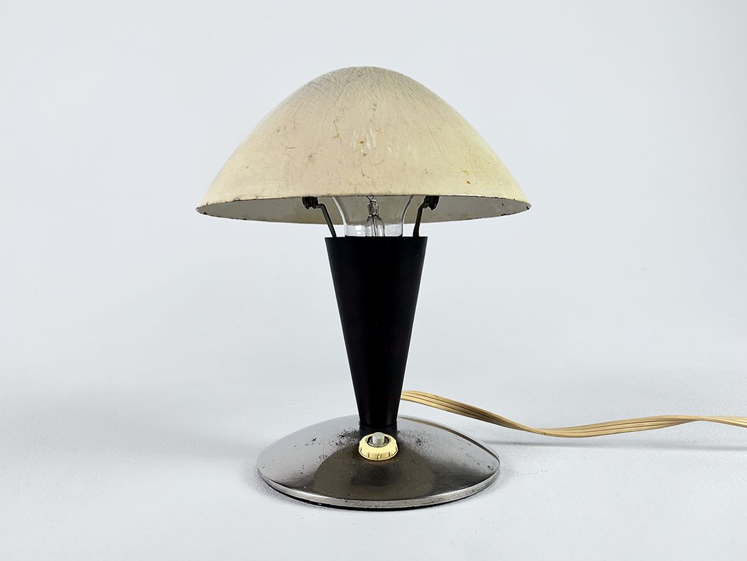 Foto Czechoslovakian Bauhaus Mushroom Table Lamp, 1930s h24