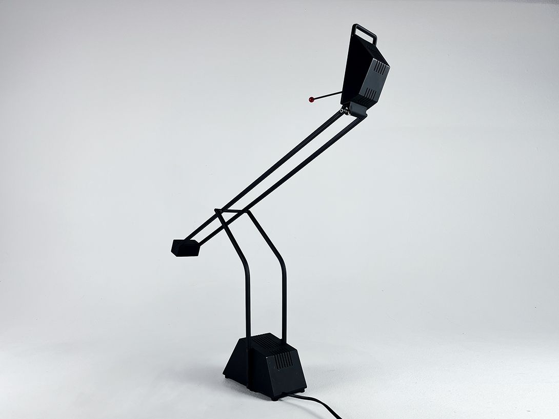 Foto Tall German Memphis Desk Lamp by Hustadt Leuchten, Model 3442/01 h87