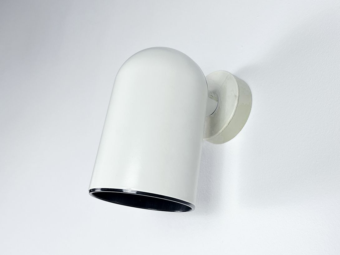 Foto Multifunctional German 1970s Bauhaus Wall Lamp by Erco, 1970