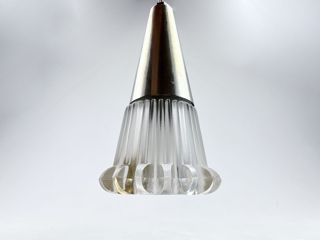 Foto Simple 1970s Vintage Pendant Lamp h20